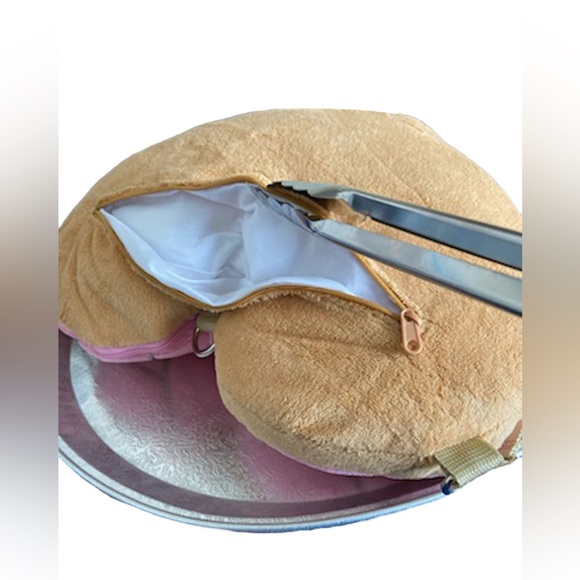 Mexican Pan Dulce Concha Backpack - Picture 11 of 15